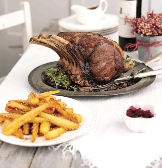Festive Roast Beef with Cranberry and Red Onion Relish