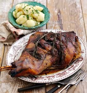 Slow Cooked Shoulder of Lamb with Earl Grey and Honey