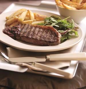 Steak and Chips with Tangy Sauce