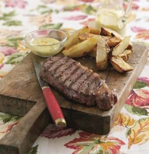 Steaks with Béarnaise  Sauce