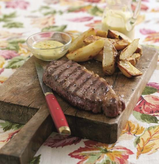 Steaks with Béarnaise  Sauce