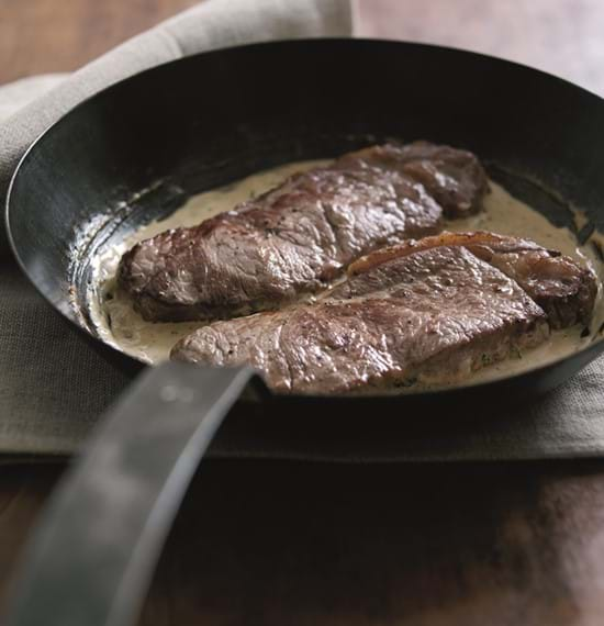 Steaks with Peppercorn Sauce