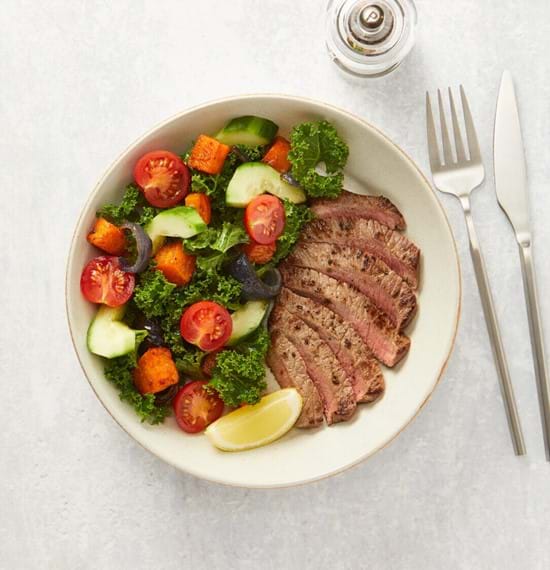 Steak with Smoky Sweet Potatoes and Kale Salad Steak with smoky sweet potatoes and kale salad